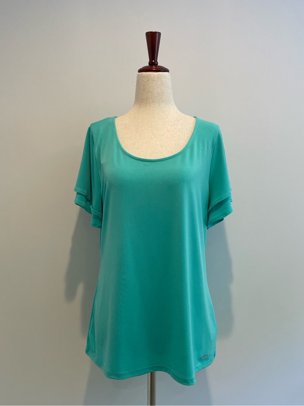 Tahari Teal Scoop Neck Flutter Sleeve Top EUC - size M